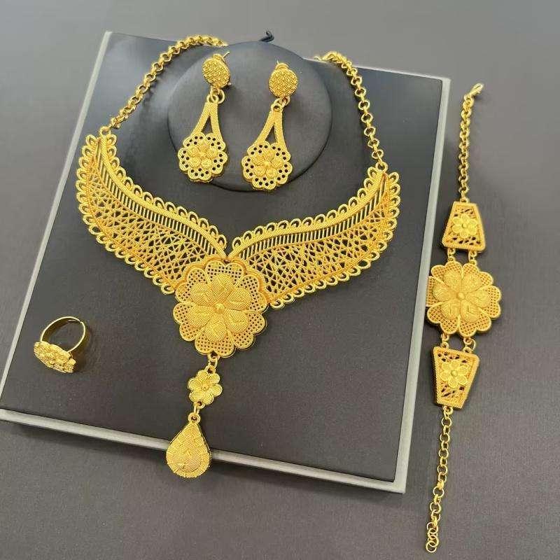 

Золотой комплект ювелирных изделий, подвеска в форме цветка, ожерелье в форме крыла, серьги, кольцо и браслет, подходит для свадьбы золотой