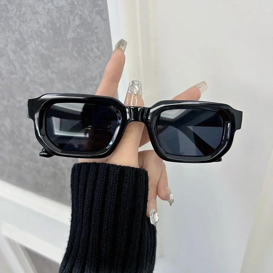 Vintage Women Fashion Square Sunglasses Retro Black Sun Glasses Female Male Eyewear Oculos