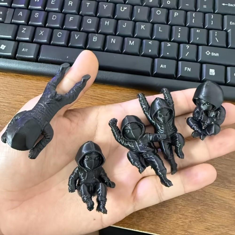 5 pcs Mini Ninja Ornaments 3D Printing Hooded Man Figure Cute Ninja Statue  Computer Screen