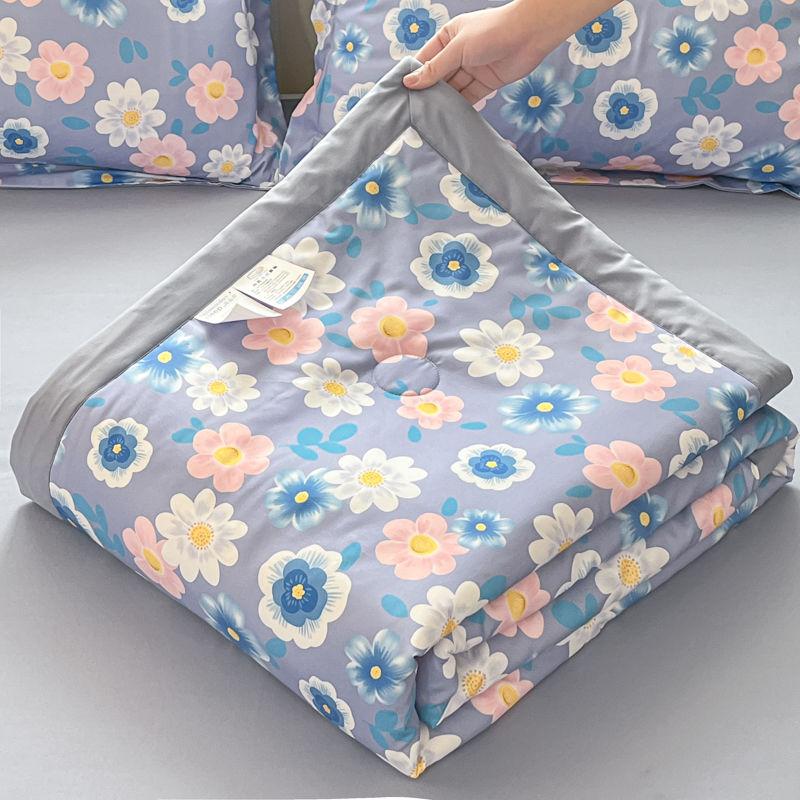 1 stuks Zomer Ditsy Bloemen Koeldeken, Ademend Zacht Lichtbeige-Vriendelijk Koel Dekbed, Dubbelzijdig Bedrukt
