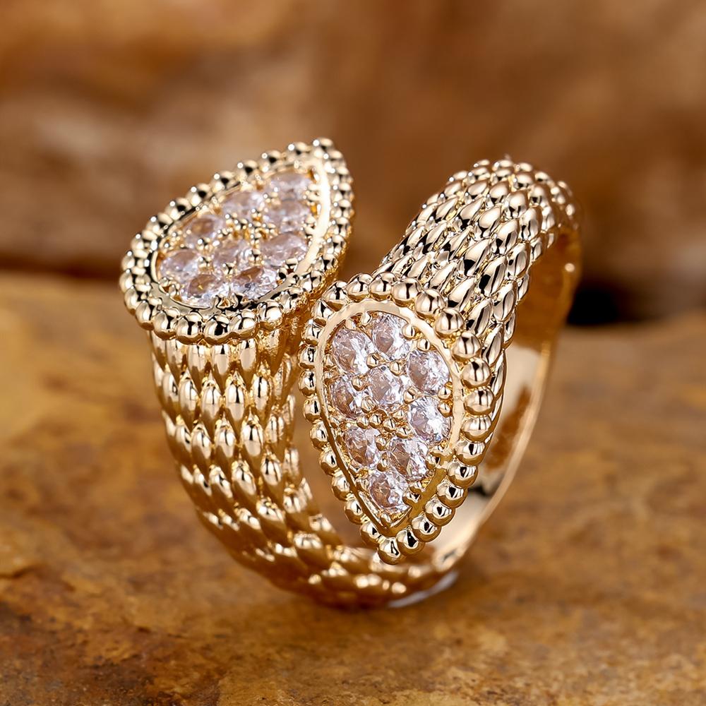 Kreative Wassertropfenförmige Weiße Zirkonia Verlobungsringe für Damen Vintage Goldener Ehering Brautschmuck