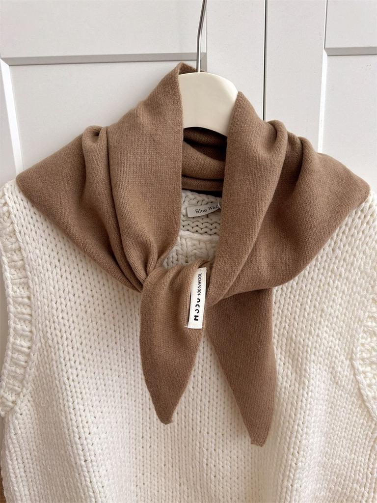 British Korean Triangle Scarf Niche Wool Triangular  Women Head Scarf  Warm French-girl Fashion Multi-functional  Knitted Scarf