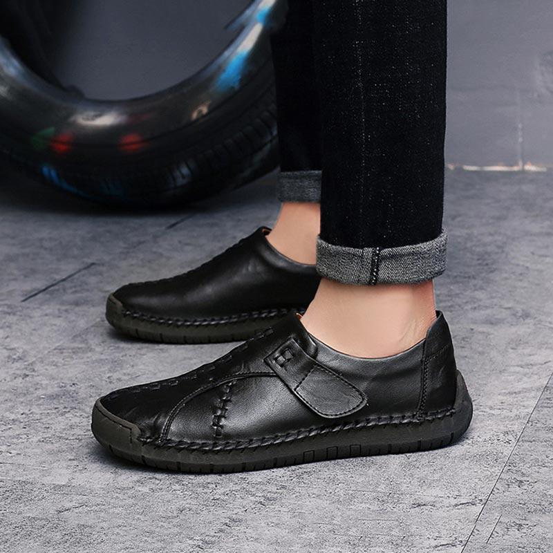 Leather Shoes Men Summer Sneakers Men Tenis Masculino Breathable Moccasins Men