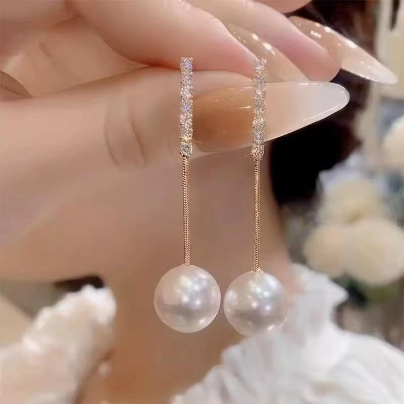 925 Silver Needle Long Fringed Pearl Earrings Trendy High-End Korean Version Stud Earrings Simple Temperament Show Face Thin Earrings