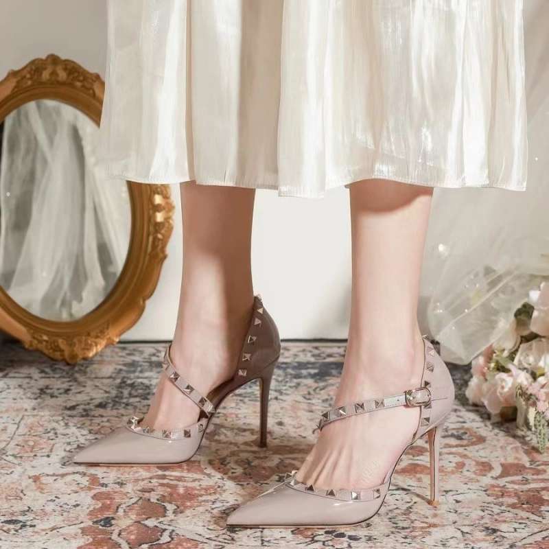 Pointed Rhinestone Buckle Stiletto Summer 2025 New Sandals Women's High Heels Women's Shoes European and American Large Size Women's Shoes Women