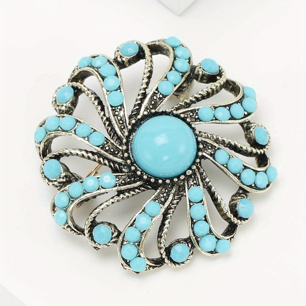 Retro Personality Rhinestone Hollow Flower Turkish Blue Brooch Fashion Temperament Clothing Accessories Pin