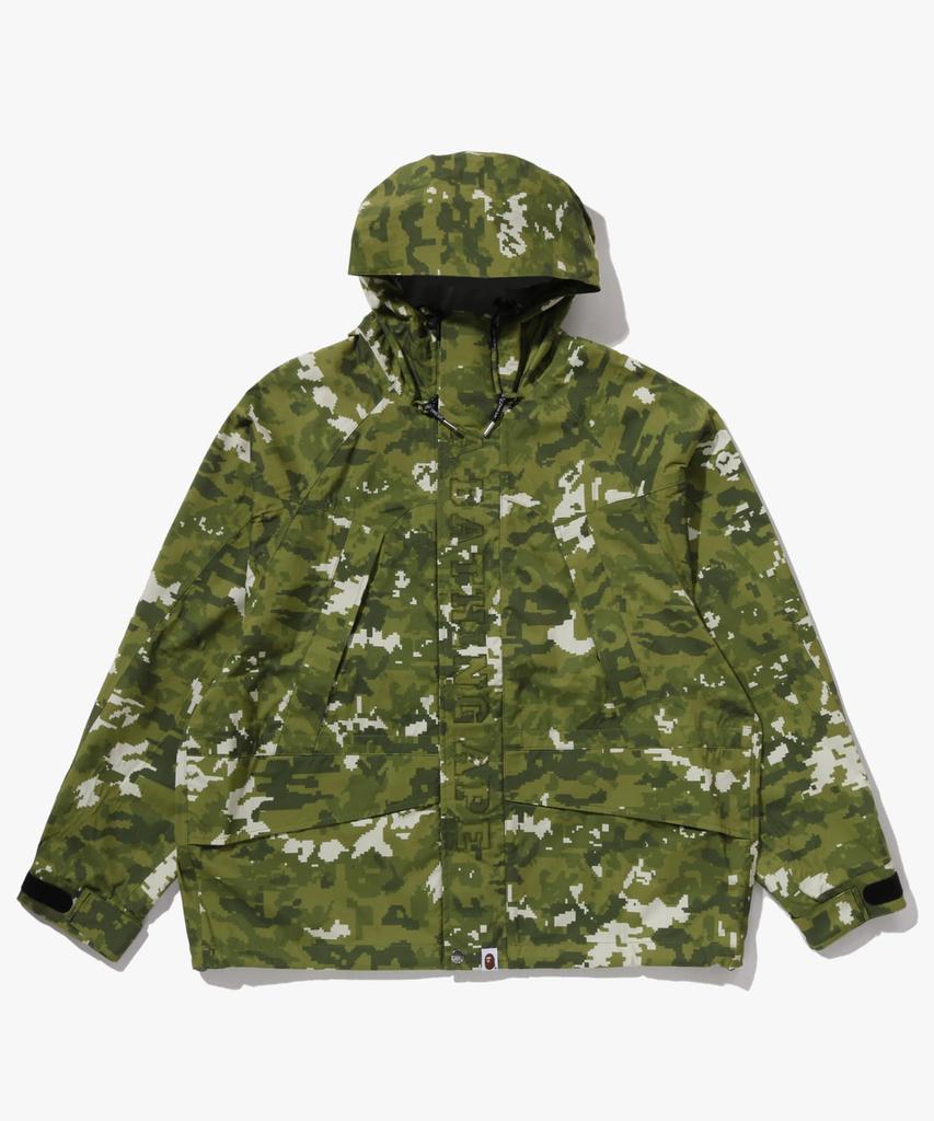 Bape Multi Pixel Camo Snowboard 2-Layer Jacket (M) Green