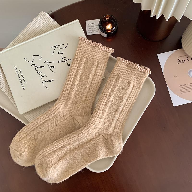 Autumn And Winter Wool Socks Children'S Love Lace Tube Socks Women'S Fungus Edge Japanese Stacking Socks Cashmere Women'S Socks