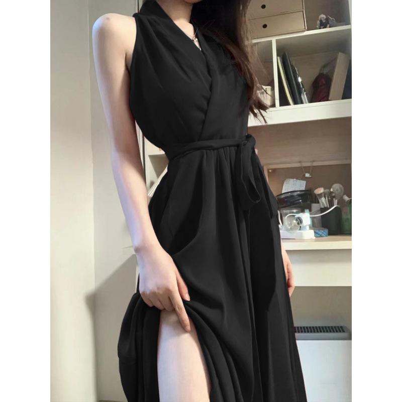 Royal Sister Red Halter Neck A-Line Dress - Slim Fit Mid-Length for Spring 2025