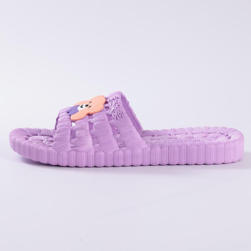 Fashion Smile Summer Non-slip Massage Flat Slippers Cartoon Bear Bathroom Leakage Slippers Unisex Injection-molded Shoes Casual Slippers