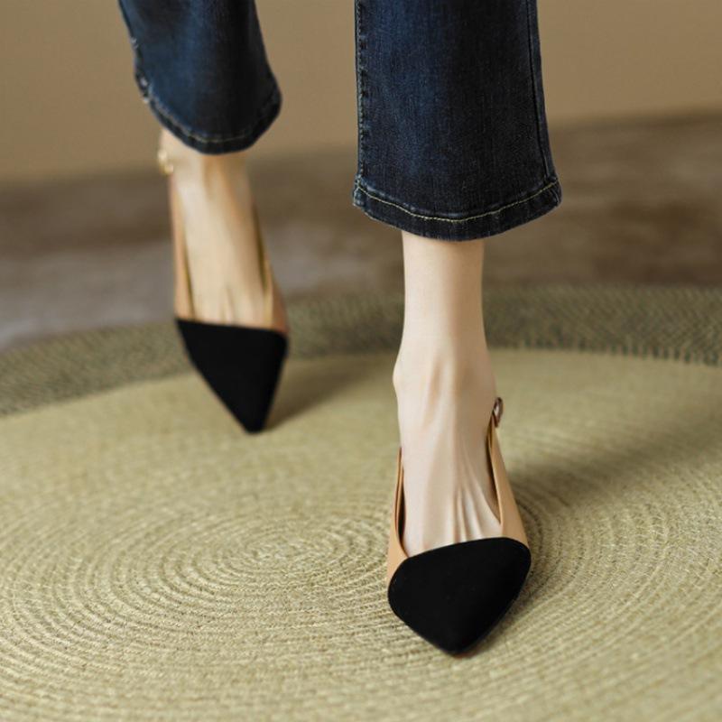 Damen Sommersandalen Luxus Elegante Kunstleder Barfußschuhe Für Damen Outdoor Fashion Low Heels Spitzschuh Sandalen