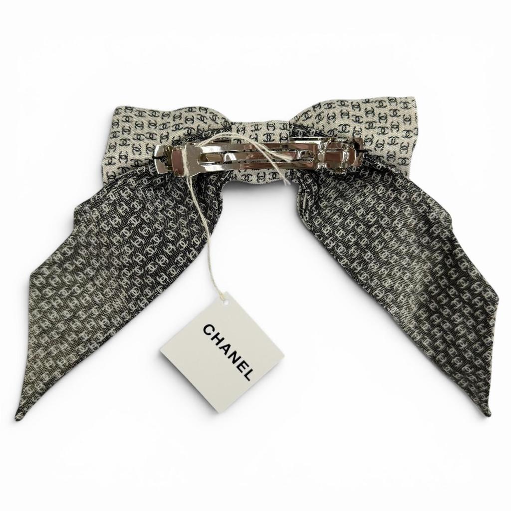 Used Unused itemCHANEL Chanel 25A Silk Coco Mark Pattern Hair Accessory Ribbon Barrette White Black Made in Italy Women's With Box