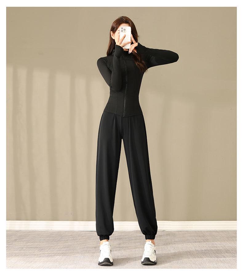 Women's 2024 High-End Quick-Dry Yoga & Running Set: 3-Piece Sports Outfit