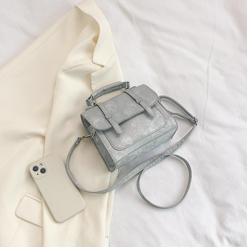 Korean Version of Fashionable Texture Versatile Ins Handbag 2025 Spring and Summer New Foreign Style Solid Color Messenger Bag Small Square Bag