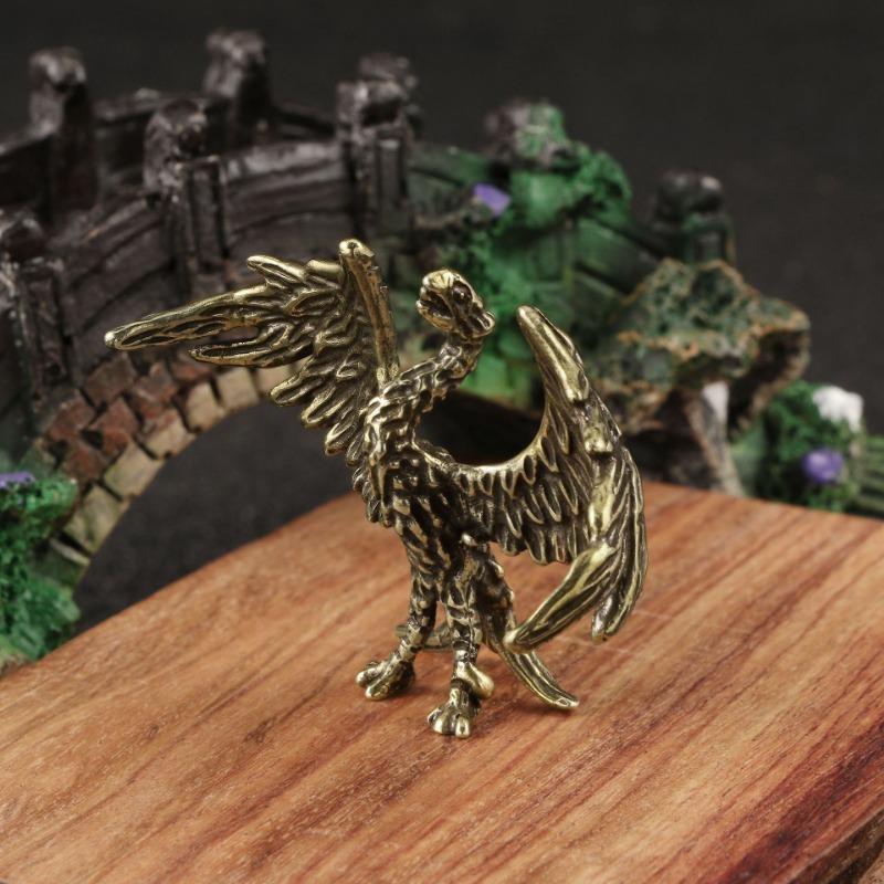 Retro Solid Brass Soaring Phoenix Figurines Miniature Funny Toy Craft Collection Desktop Ornaments Home Decor Accessories Gift