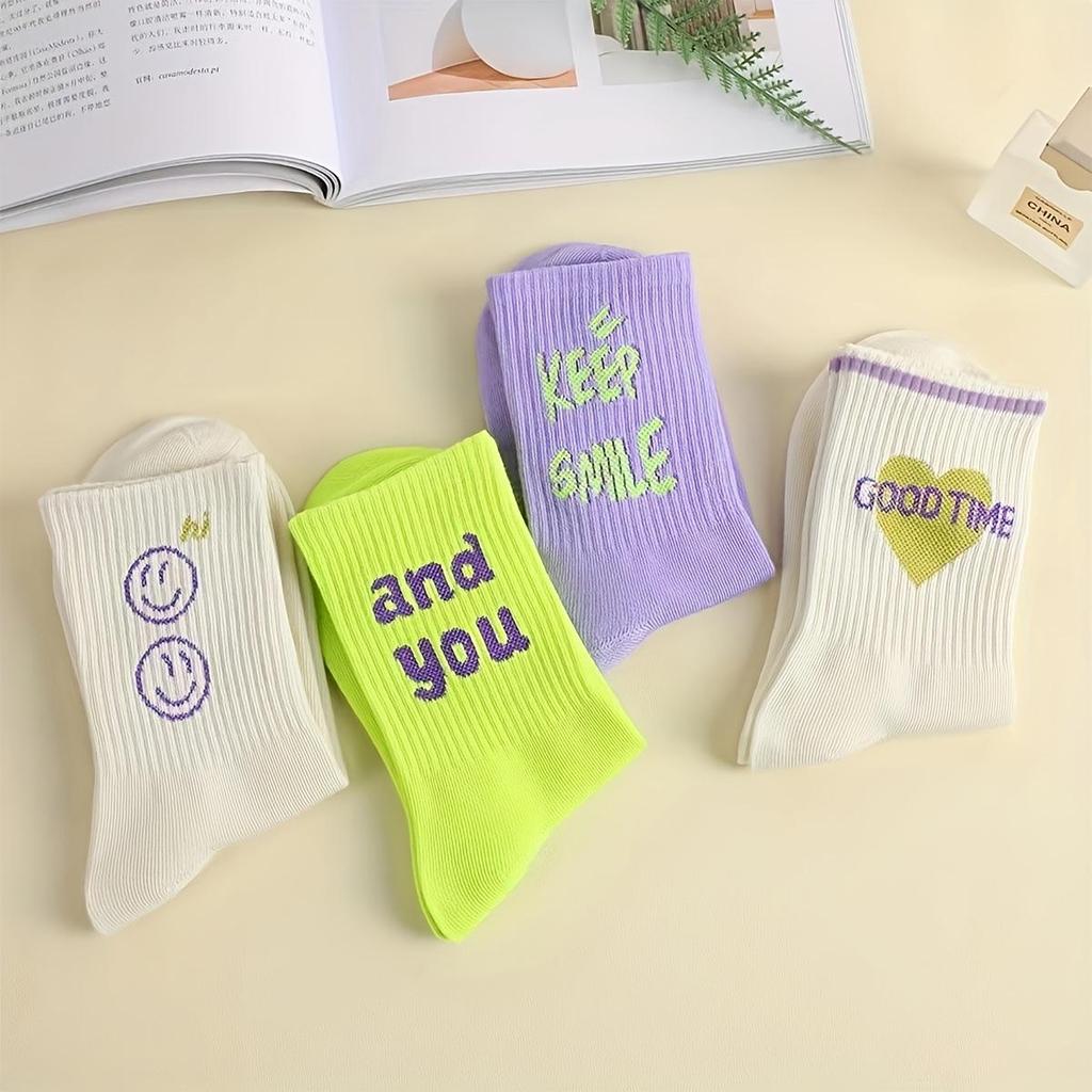 Trendige japanische Smiley-Gesicht Damen-Mittelschaftsocken - Vielseitiger College-Stil