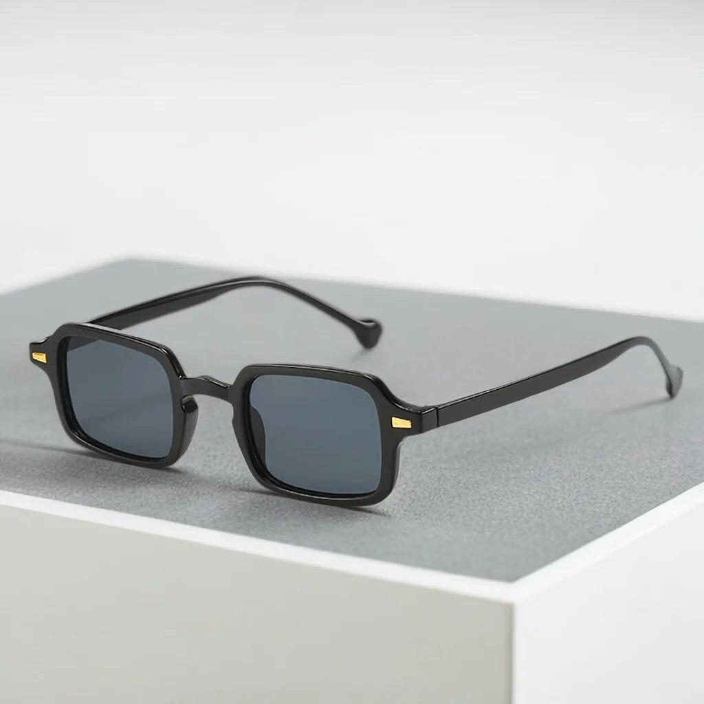 Simple Square Sunglasses Male and Female Vintage Eyeglasses Durable Summer Sunshade Beach Stylish Eyeglasses Durable