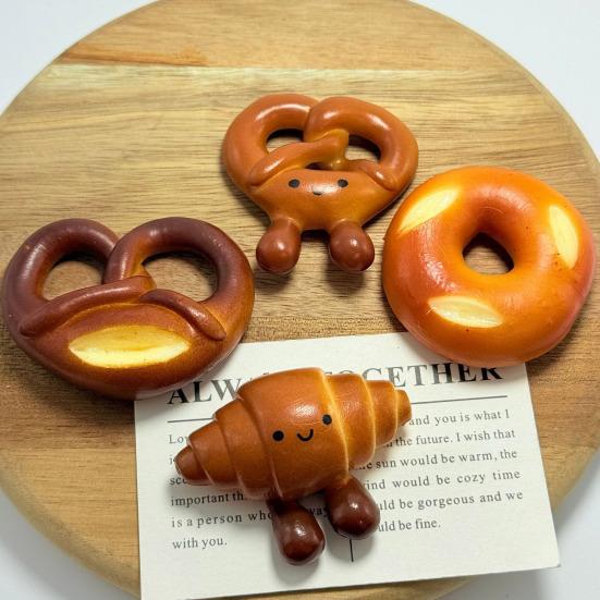 2Pcs Bag Pendant Simulated Bread Shape Keychain Charm Solid Texture Mobile Phones Keys Bags Pendant Healing Atmosphere Accessory