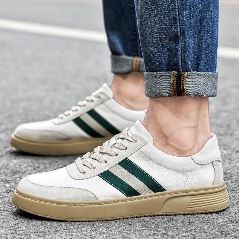 Men's shoes board shoes men's shoes men's first layer cowhide European station trendy shoes wholesale men's moving casual shoes