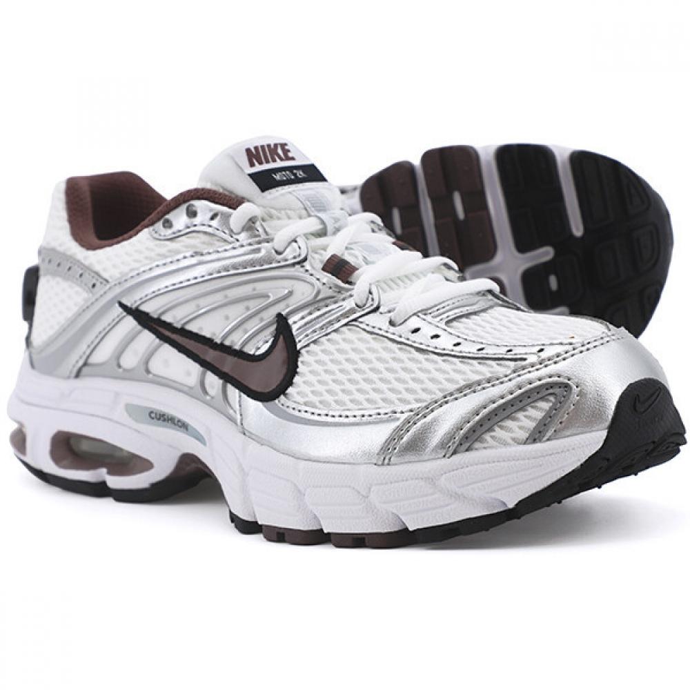 Nike W Air Max Moto 2k HQ2056109/225