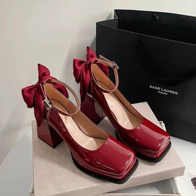 Moda Tacones Altos de Tacón Cuadrado PU Punta Cuadrada 2024 Alta Calidad Hebilla Zapatos de Mujer Fiesta Otoño Clásicos Tacones Altos Lazo Rojo