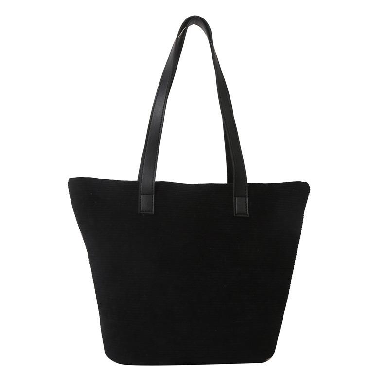 Fashionable Vintage Inspired Tote Bag For Women With Spacious Design And Soft Fabric