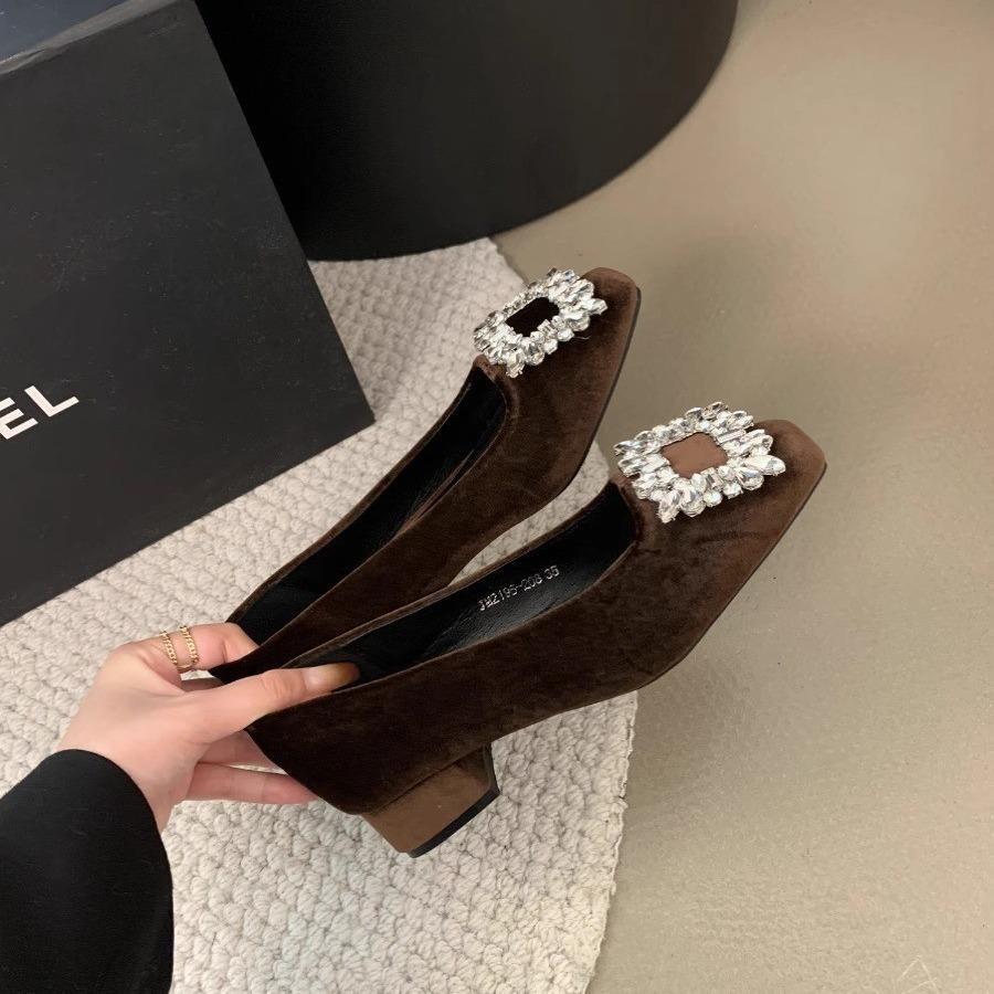 

Coarse heel French rhinestone temperament single shoes women s 2025 spring new black square head high-end Mary Jane shoes grandma shoes 35 чёрный