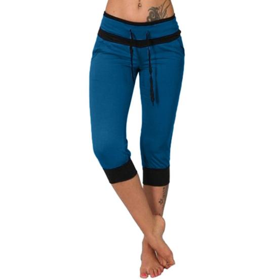 Zumba Fitness Womens Maxin-N-Relaxin Capri Pant