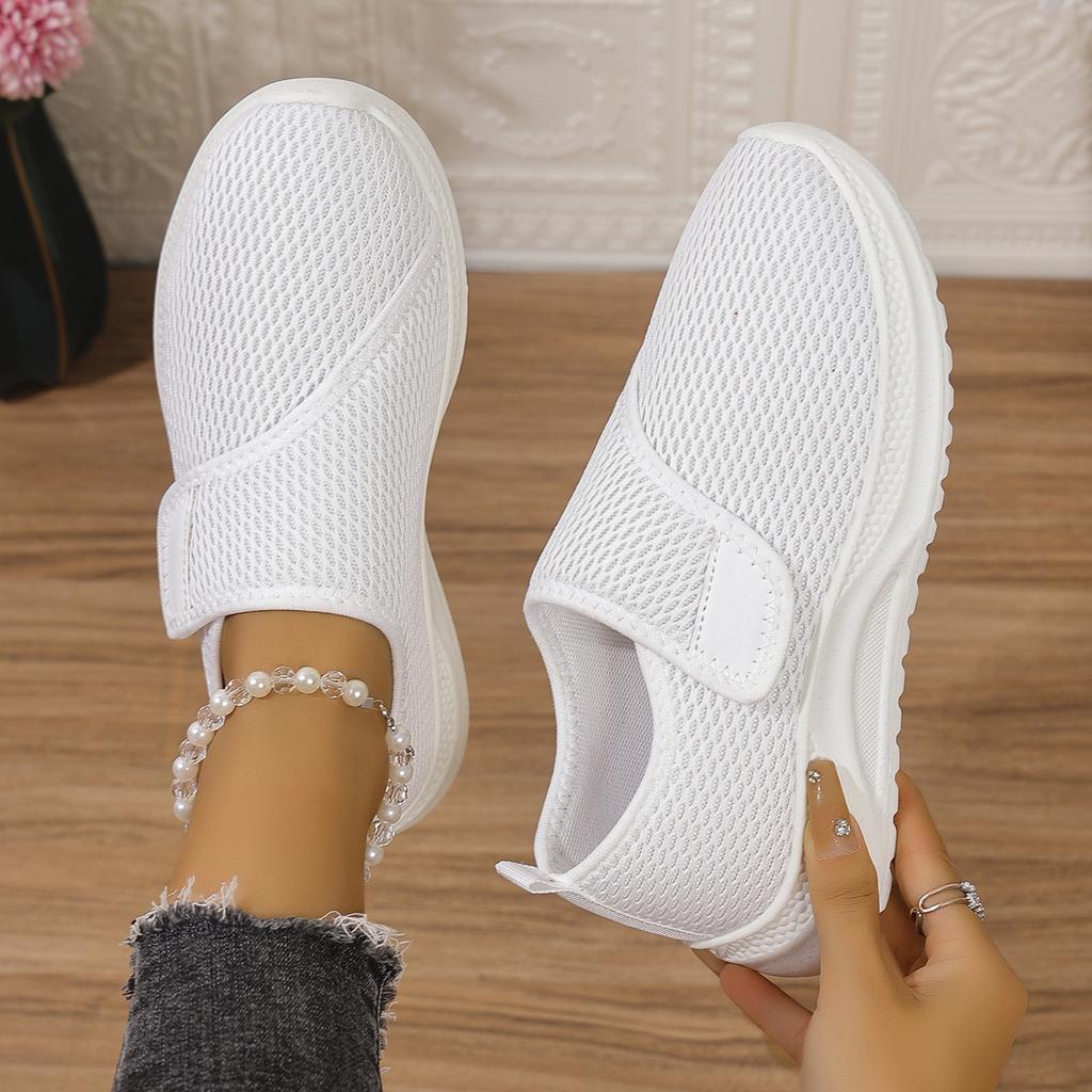 Women Mesh Shoes 2025 New Outdoor Walking Sneakers Comfortable Casual Shoes Breathable Slip on Women Sneakers Zapatos De Mujer