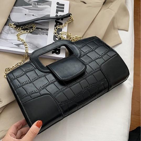 Stylish, simple and versatile, casual and retro women s solid color crocodile pattern chain diagonal span shoulder clutch bag