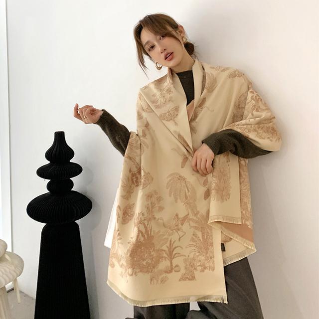 Luxusní kašmírový šátek Zimní Dámské Šály Pašmína Teplá Deka Zábaly Dámská šátek Foulard Bandana Značka Silný potisk šátky