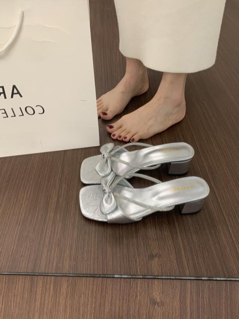 Bow Word with Rhinestone Cool Slippers Women's Summer Wear 2025 New 3cm Small High Heel Thick Heel Fashion Sandals