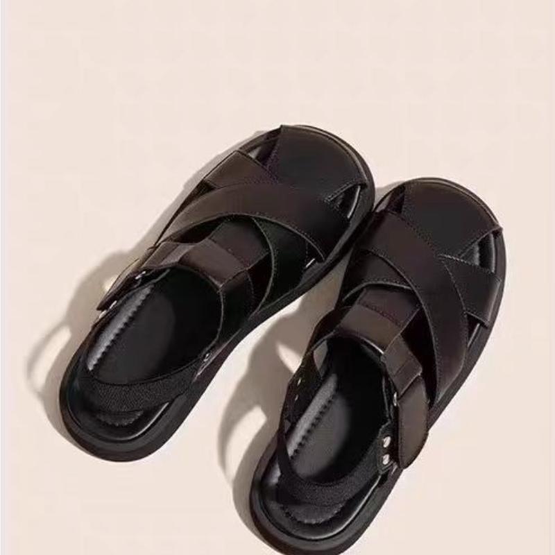 Fashion Closed-toe Roman Sandals for Women, Wear Outside In Summer 2024, with Skirt, Flat-bottomed and Comfortable Hollow Pig Cage Shoes