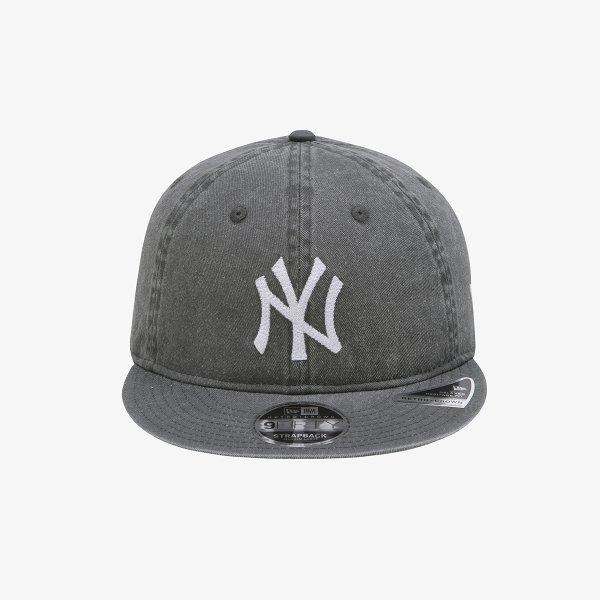New Era Mlb Black New York Yankees Pigment Washed Retro Crown Strapback 15131615