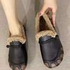 Lederoberfläche wasserdicht und Samt-Thermo-Baumwollschuhe ein Pedal verdickt Mode weiche Sohle Freizeitschuhe Frauen