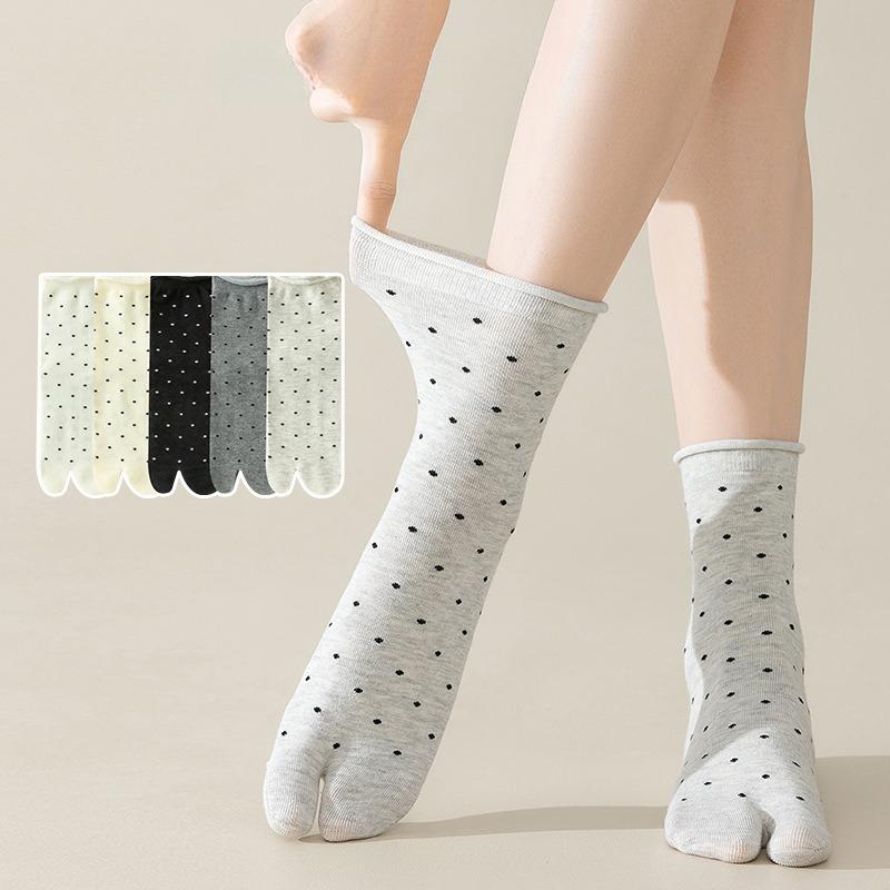Women Japanese Cotton Split Toe Tabi Socks 2 Pairs Polka Dot Flip Flop Socks Sandal Sock for Women Fashion Soft Comfy Ankle Sock