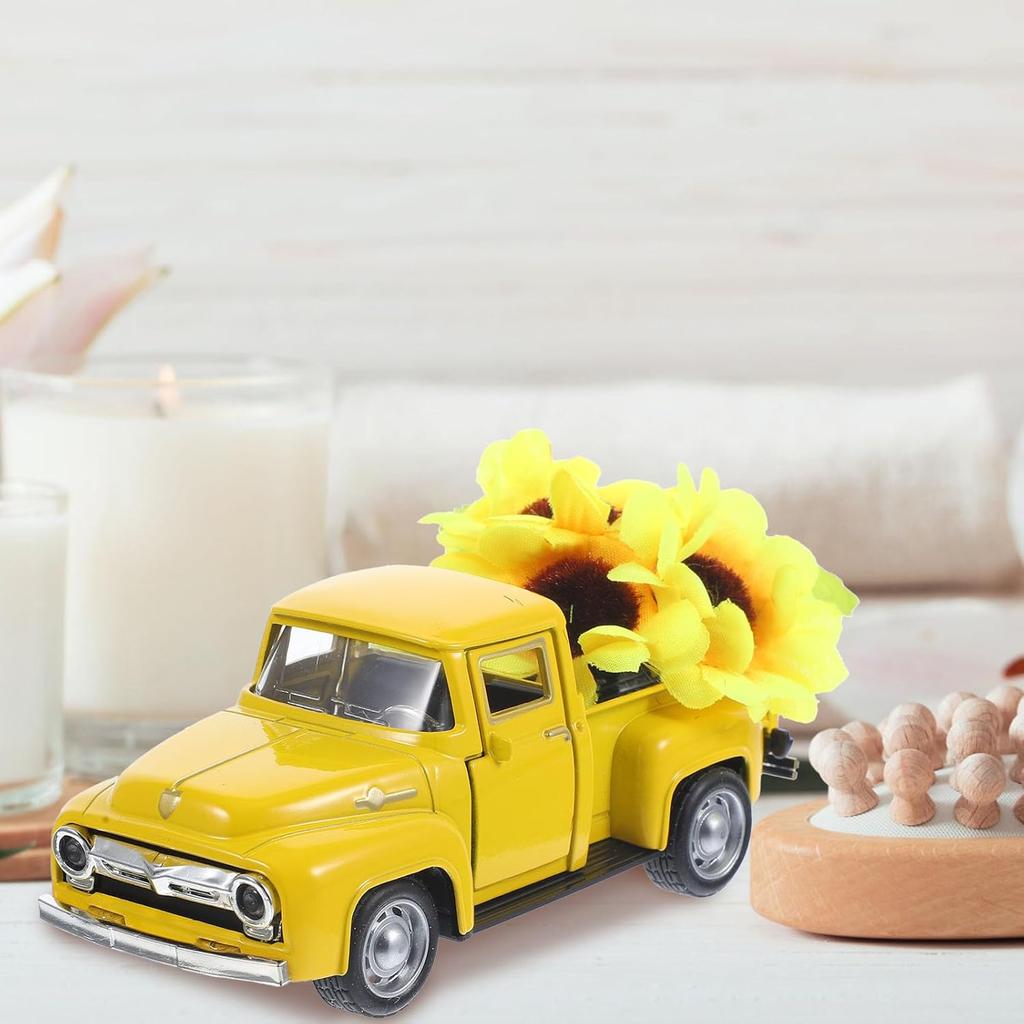 BESPORTBLE Farmhouse Yellow Truck, Vintage Truck Decor Yellow Truck with Flowers Rustic Metal Decorative Truck with Flowers for Home Table Decoration
