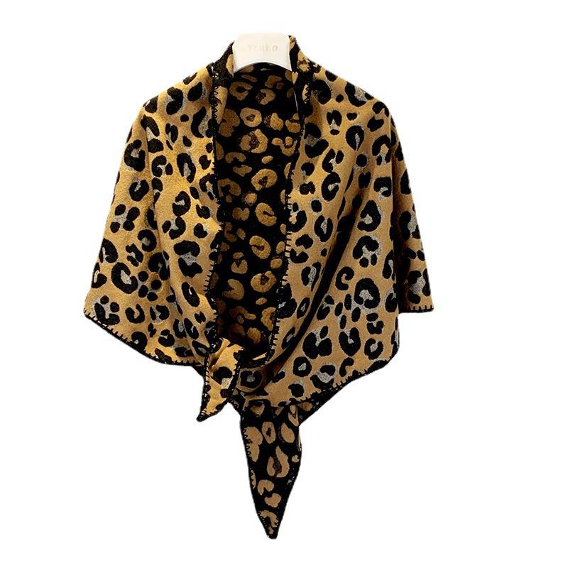 Autumn and Winter Wear New Classic Leopard Print Warm Imitation Cashmere with Women's Knitted Triangular Scarf Shawl