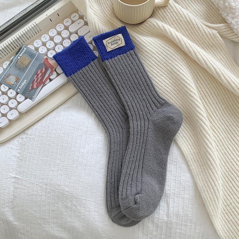 Cotton Knitting Women Socks Fashion Harajuku Retro Lady Girls Plush Thick Long Socks Autumn Winter Solid Color Casual Keep Warm