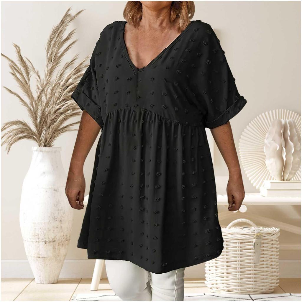 Women's Fashionable Casual V-Neck Plus Size Oversized Top With Pom-Pom Accents