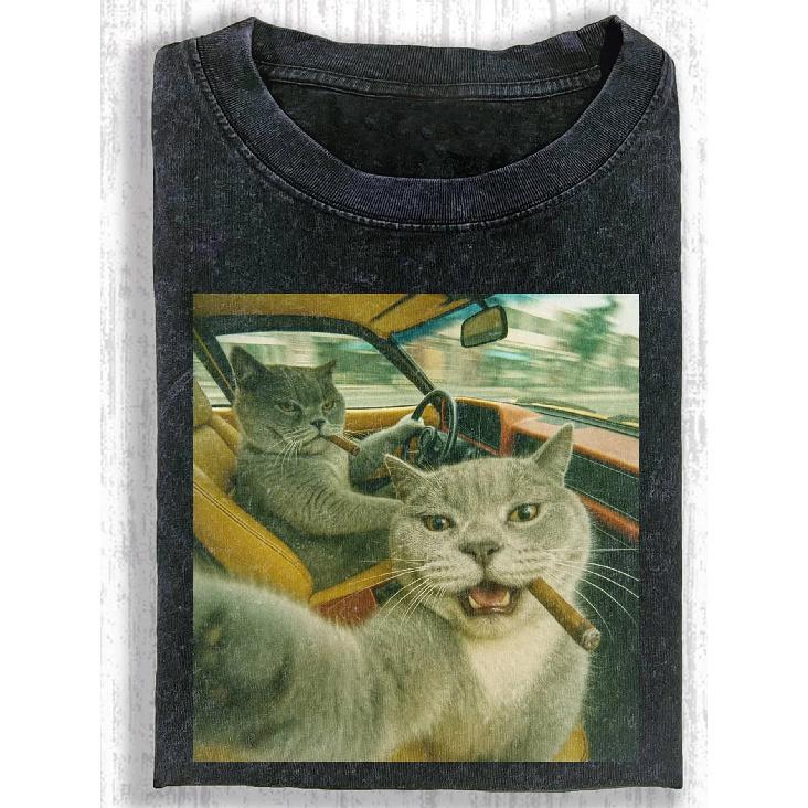 Two Cats Driving, Smoking Cigars, Printed Short Sleeved Shirt, Street Style Short Sleeved T-shirt, Exquisite 230g Washed Fashionable Casual Pure