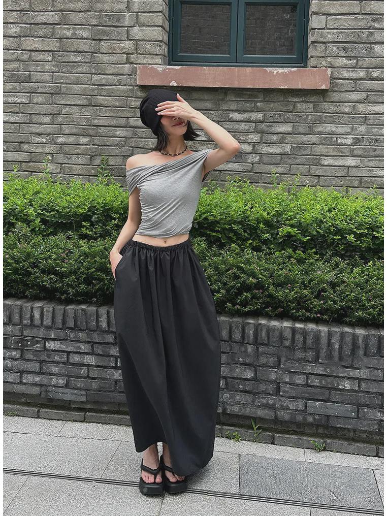 [Final Sale, No Refunds] 3D Rotating Cut Modal Elastic One-Shoulder Top - Sexy, Slim, Early Spring Collection