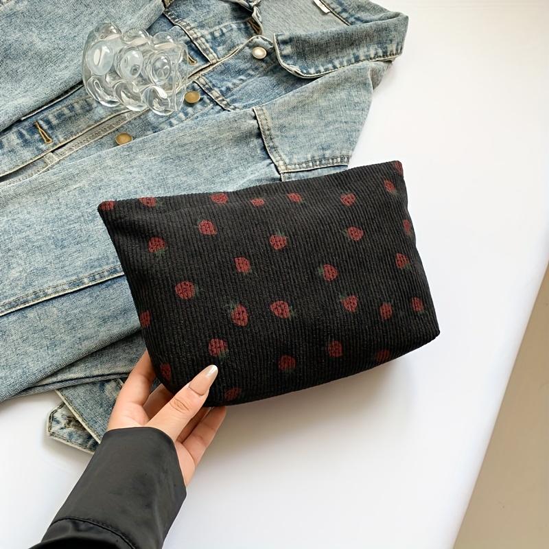 Manšestrová kosmetická taška se vzorem jahod se zipem, velkokapacitní přenosná taška na mytí a péči o pleť pro ženy, cestovní pouzdro na nezbytnosti