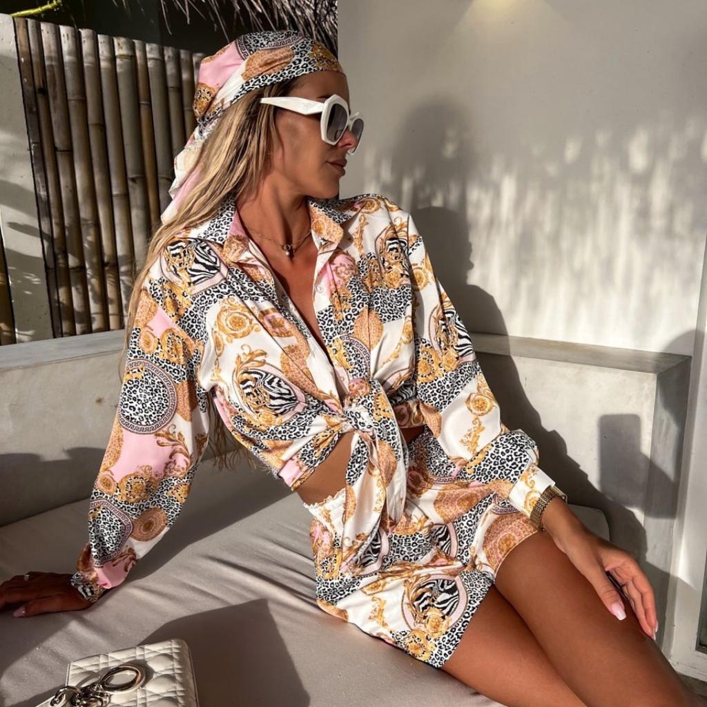 Tooxika New Vacation Style Casual Printed Long Sleeved Shorts Two-piece Set