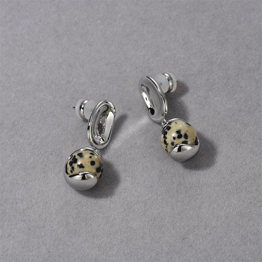 Premium French Retro Stud Earrings, Simple And Cold Inlaid Gemstone Earrings, Earrings, Women'S Fashion Versatile