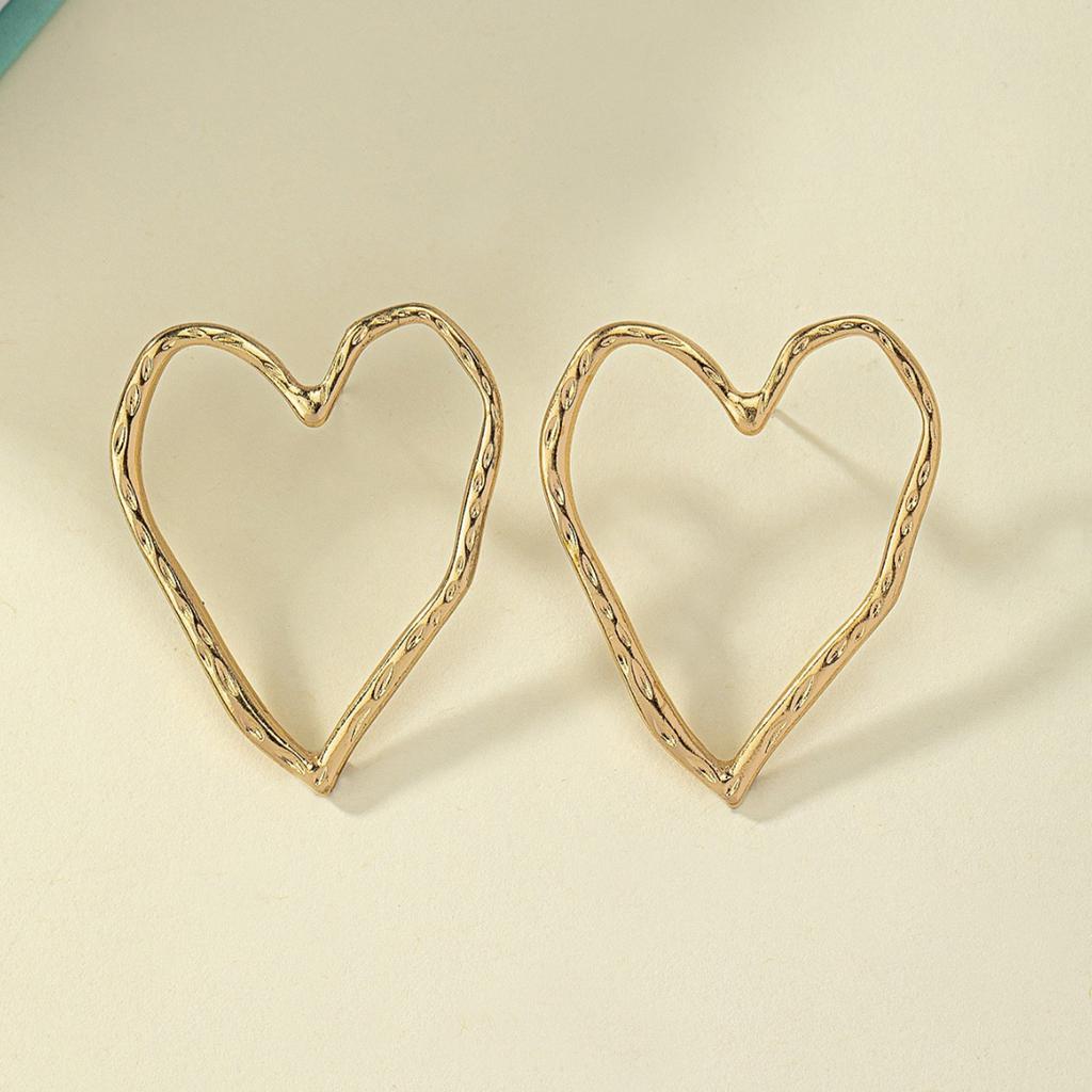 Hollow Heart Earrings Stylish Ear Jewelry Hollow Heart Ear Studs Ear Accessories for Trendy Student and Professionals