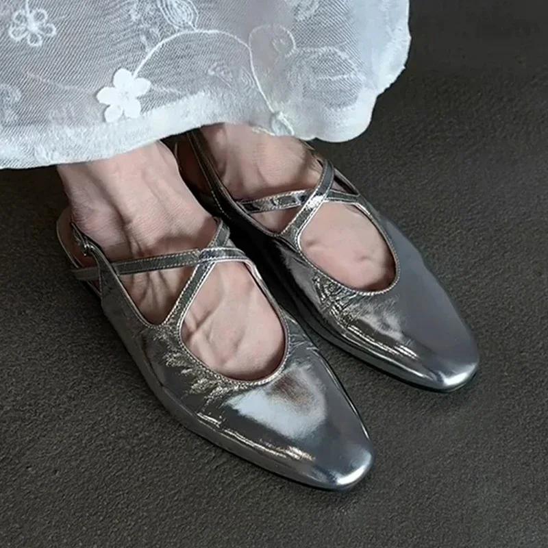 

Модные Элегантные Женские Сандалии Дизайнерские Туфли для Балета Балетки Летние Шлепанцы с Ремешком на Пятке 2025 Модные Слайды Роскошные Туфли для Дам 40 серебряный