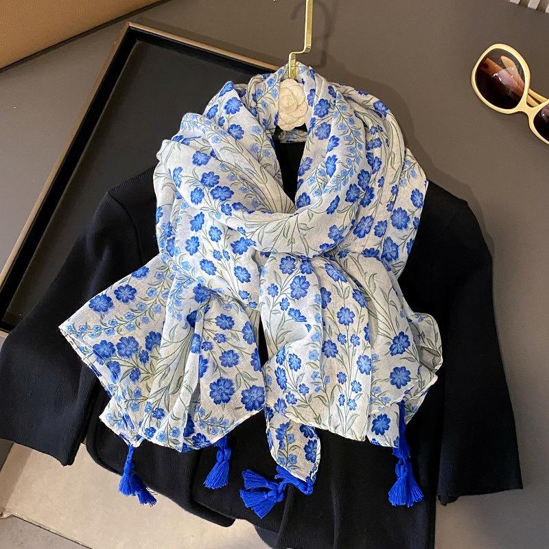 31 Design Fashion Bohemina Paisley Floral Tassel Viscose Shawl Scarf High Quality Wrap Pashmina Stole Bufandas Muslim Hijab