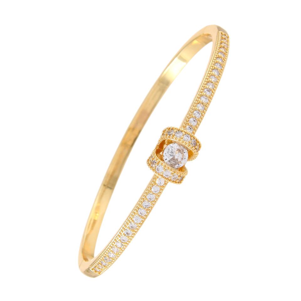 Women's Elegant Jewelry Bracelet with Irregular Buckles