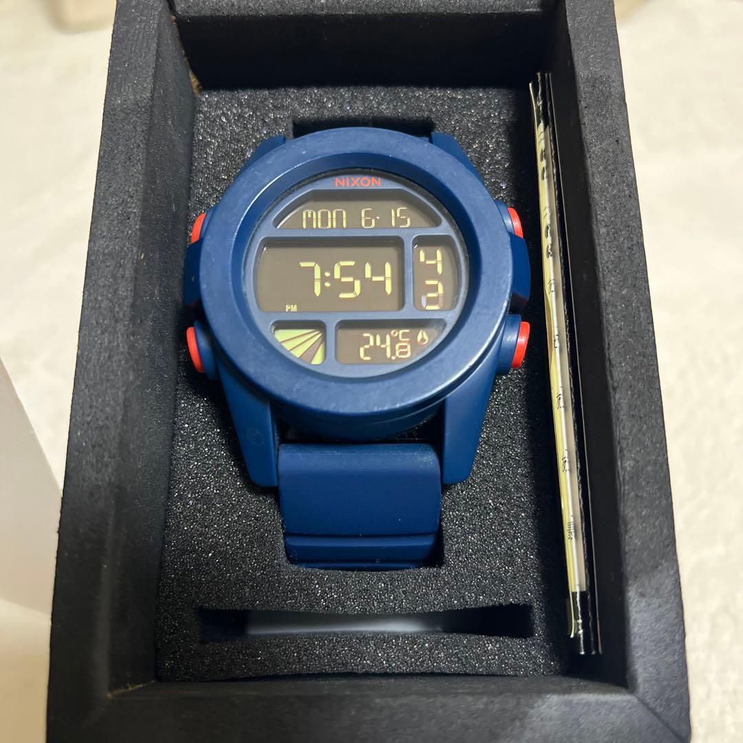 Used NIXON UNIT NAVY